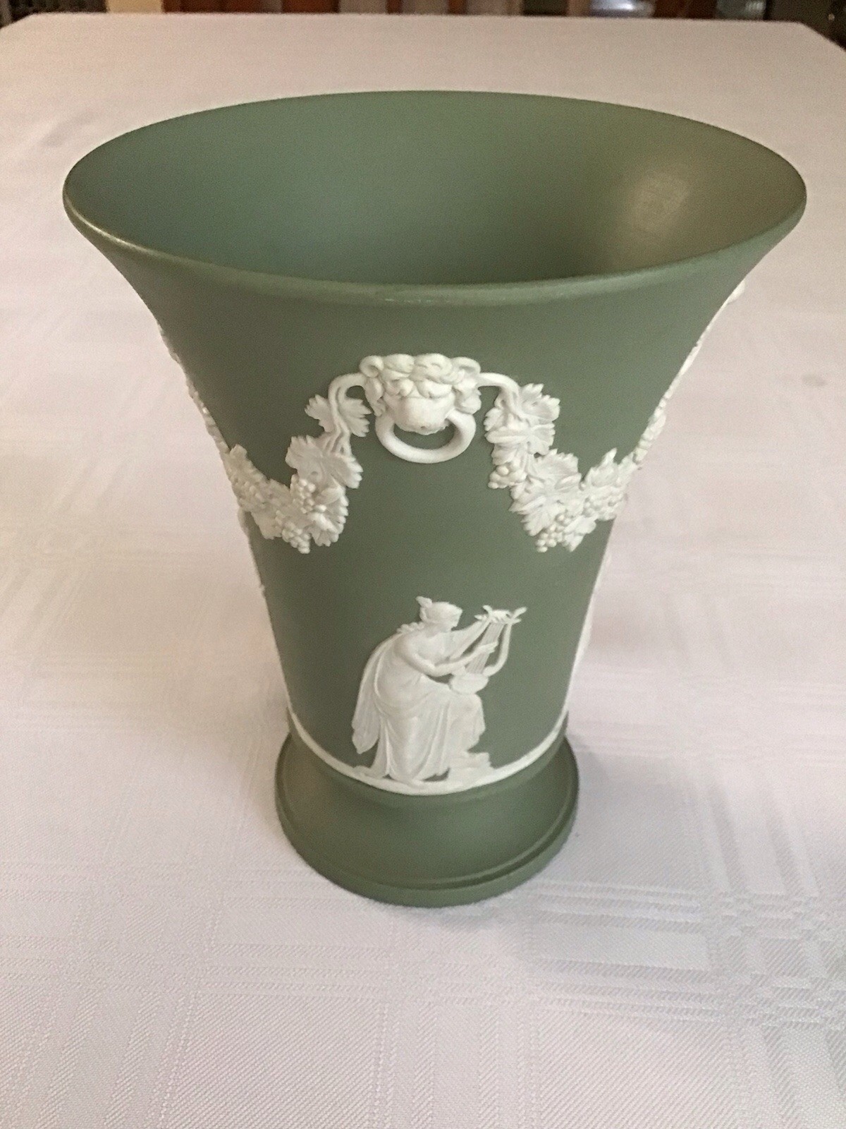 VINTAGE 1965 WEDGWOOD SAGE GREEN JASPERWARE TRUMPET VASE