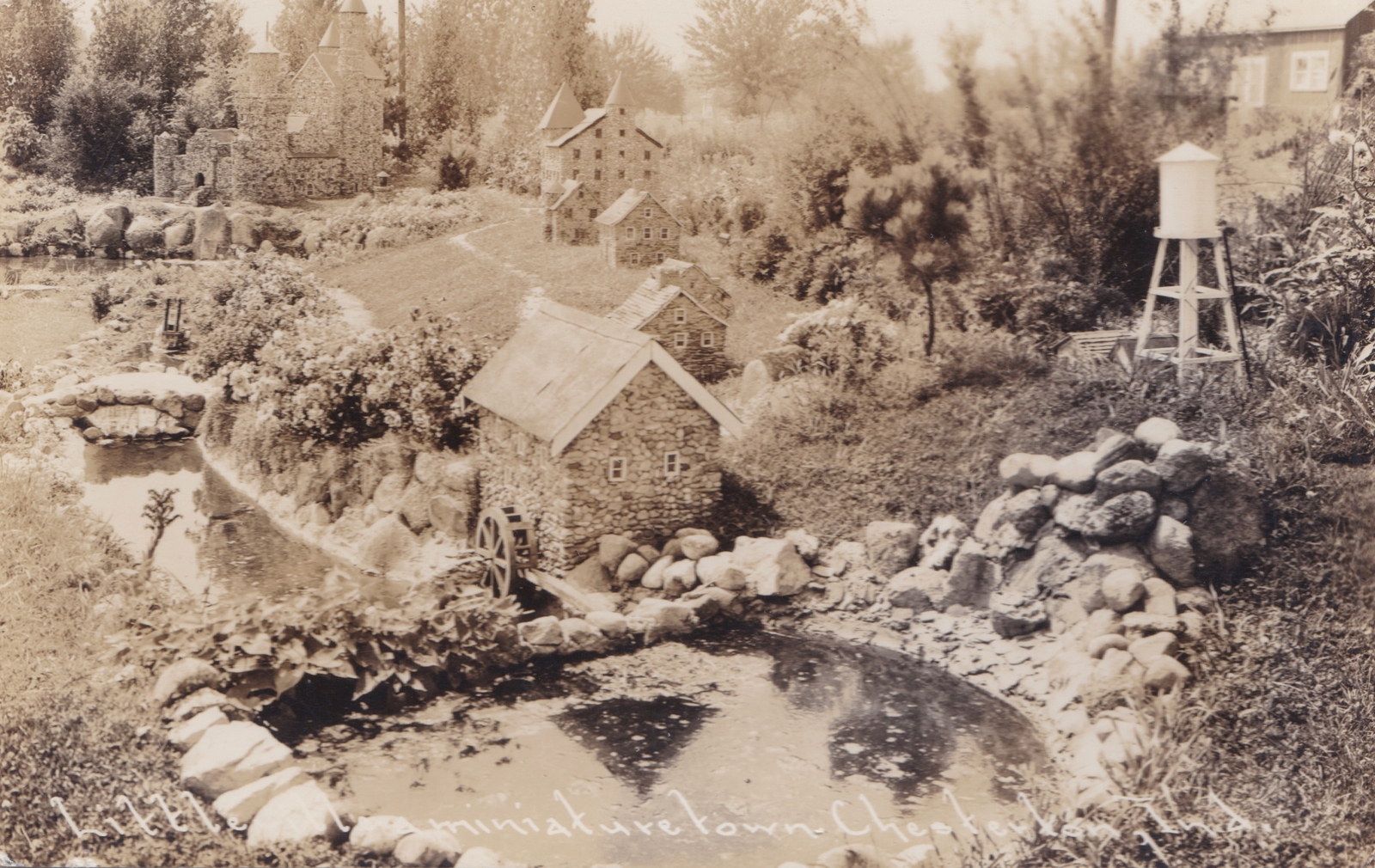 RPPC Chesterton IN c.1938 Littleville World\'s Biggest Little Village ROADSIDE 5
