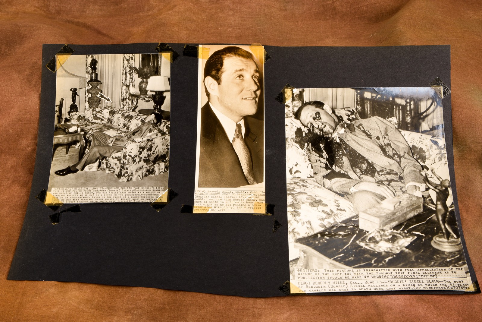 Benjamin Bugsy Siegel Murder Photo Display 1947 AP Wire Photo Archive V35