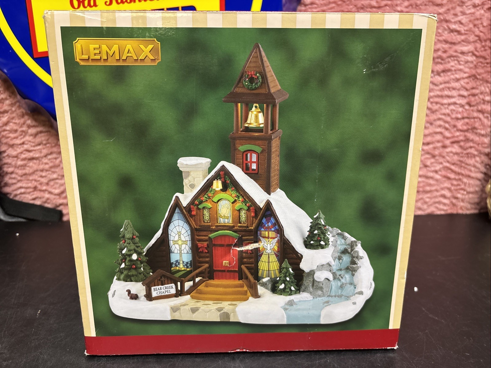 LEMAX Bear Creek Chapel, Battery Operated (4.5V) #45265 Brand New Beautiful