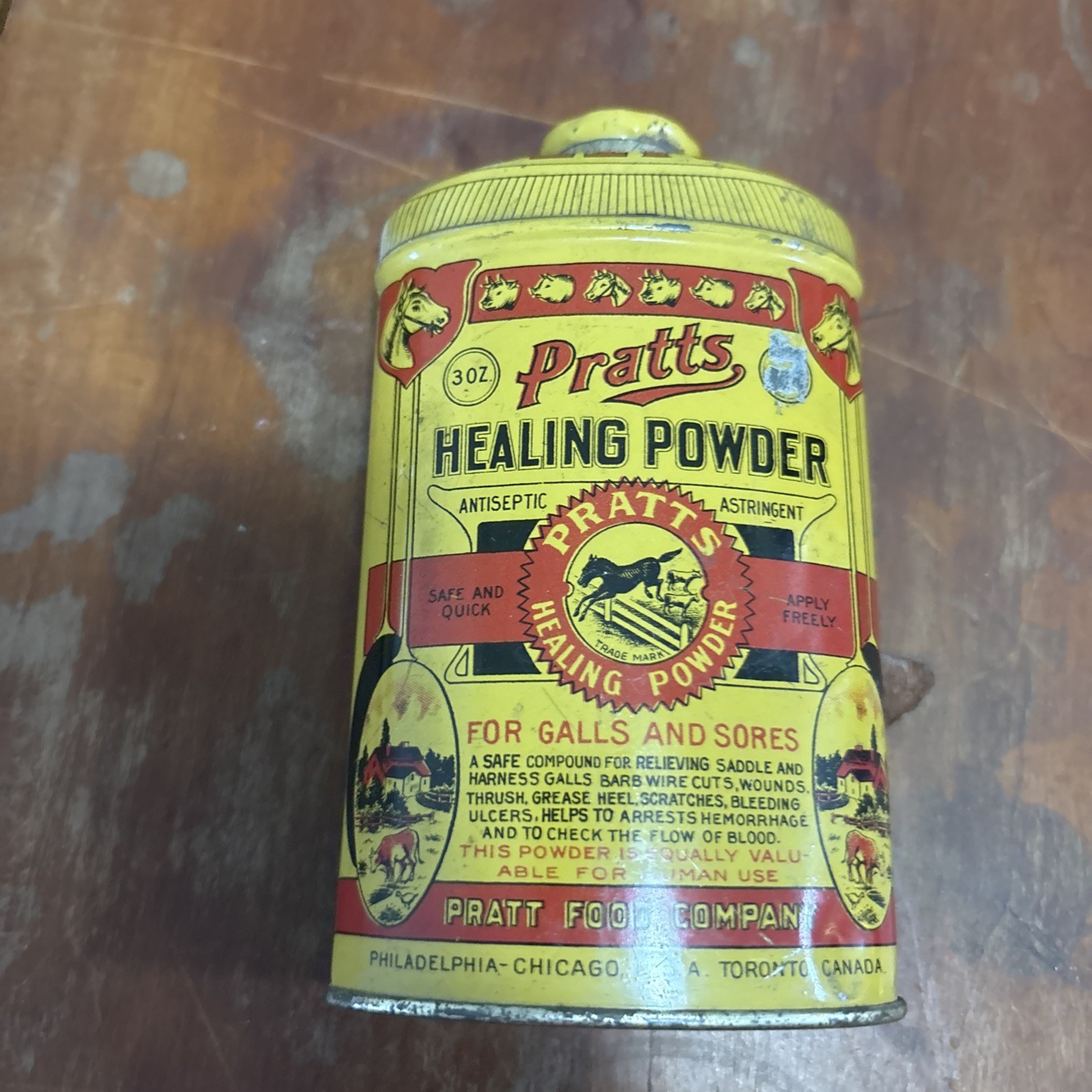 Vintage Pratts Animal Healing Powder 4 Ounce Tin 1906 Rare still full see pics