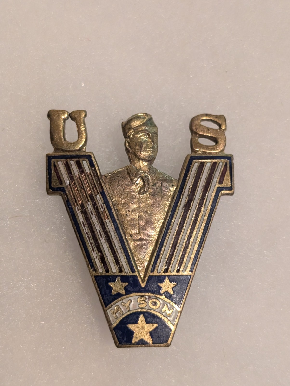 Original Vintage WWII V for Victory Son  In Service Pin Brooch