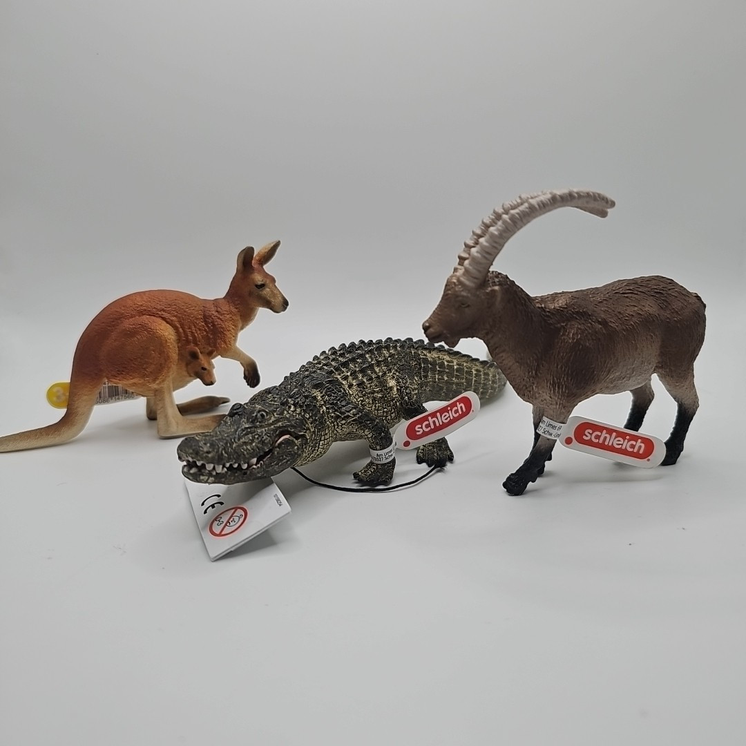 Lot Of 3 Schleich WILD LIFE Figures Ages 3+ Ibex Kangaroo Alligator Farm Toys