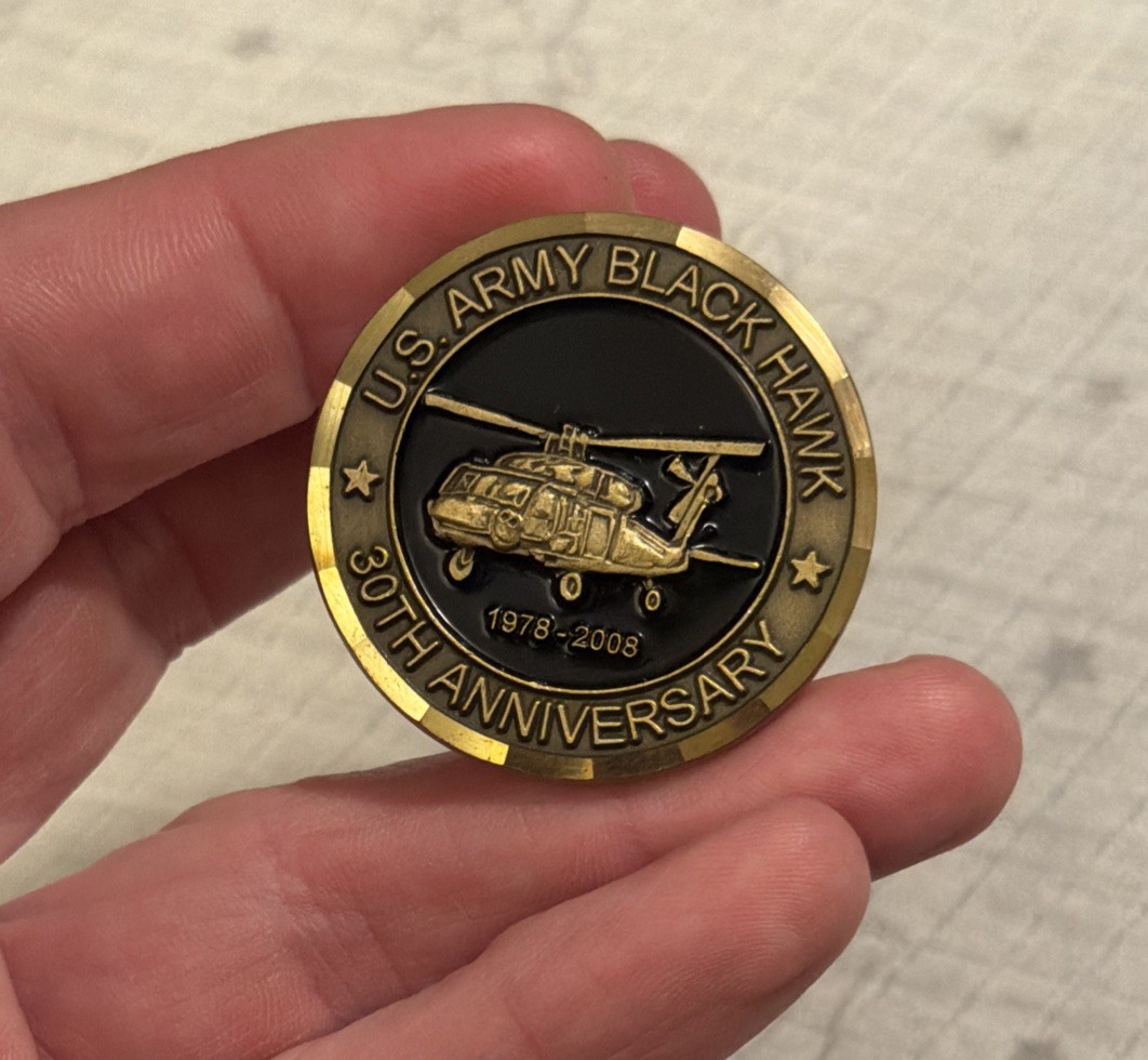 🔥Sikorsky Aircraft Employee Commemorative US Army Blackhawk 30th Anniv. Coin🔥
