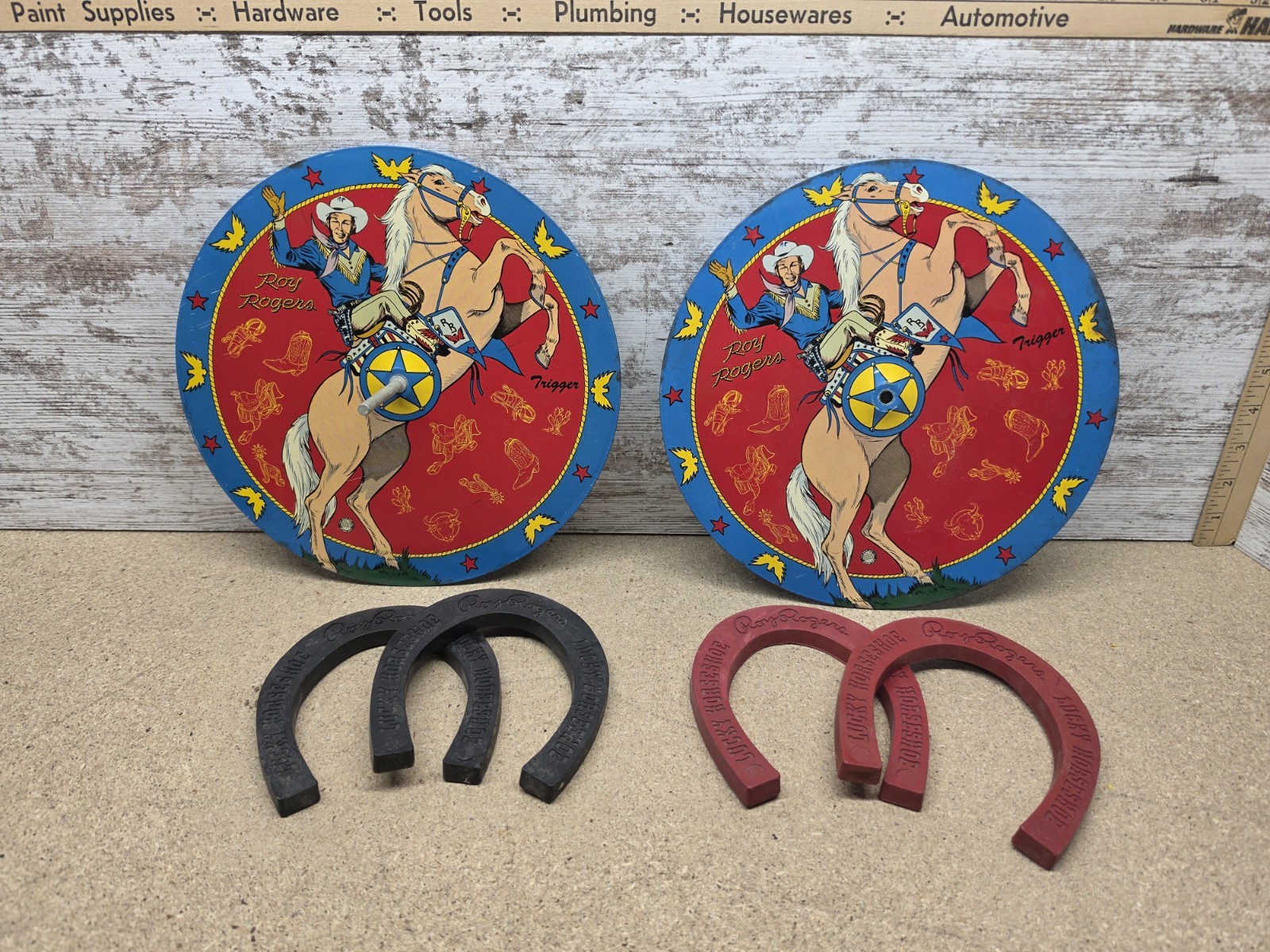 VTG Roy Rogers & Trigger Horseshoe Game w 2 10
