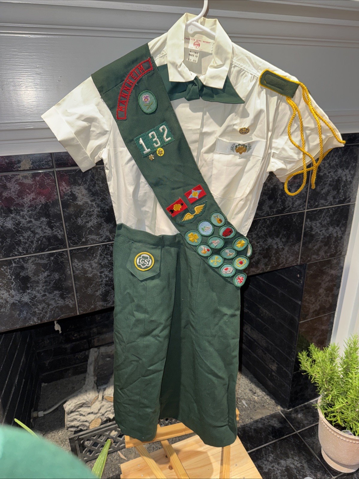 1950/60 Girl Scout Uniform w/ Beret Ring Socks Sash Wallet Pins More Vintage