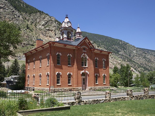 Photo:Georgetown Colorado 1874 School Building 1910s Brick Landmark