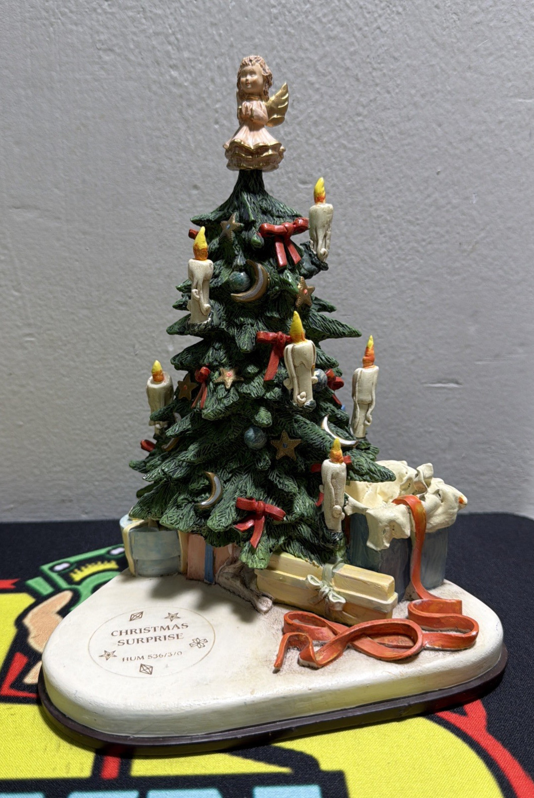 Hummel CHRISTMAS SURPRISE 1003-D Musikfest Collection Music Tree Display W/O Box