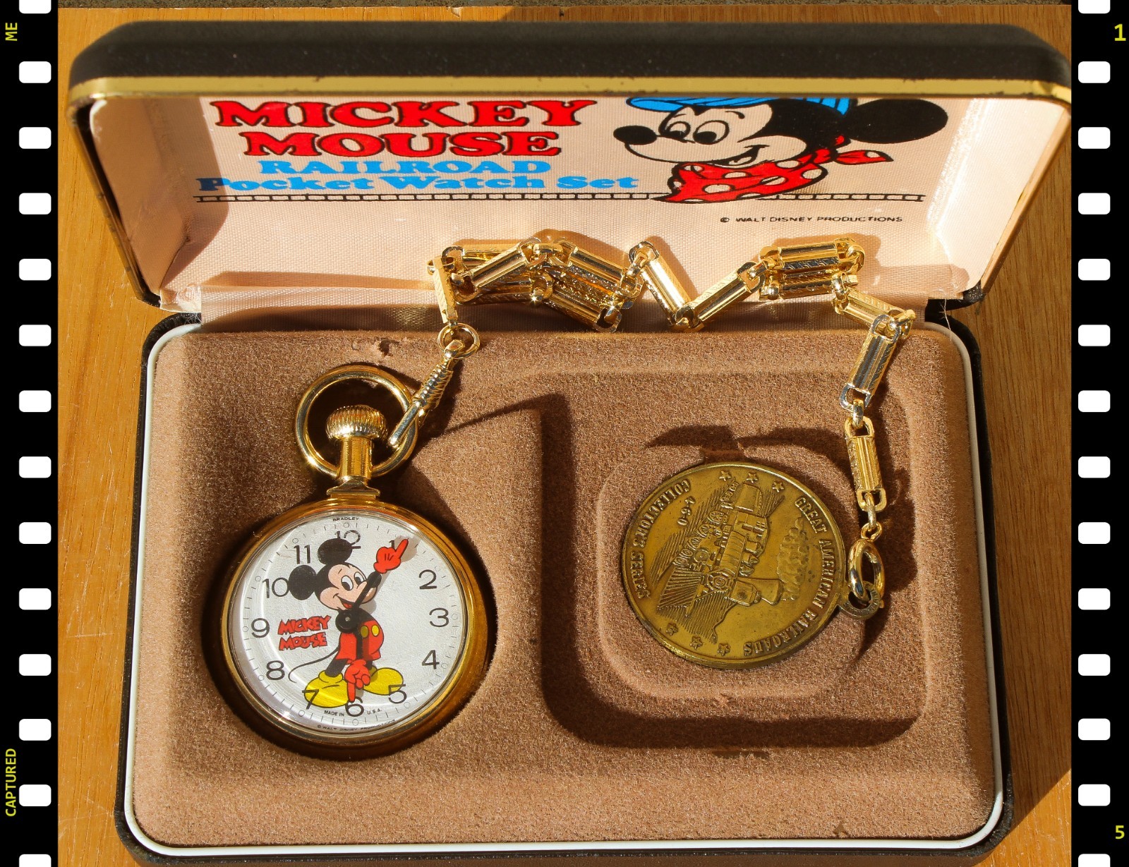 Bradley Time Mickey Mouse Railroad Pocket Watch Set, NEW ***MINT***