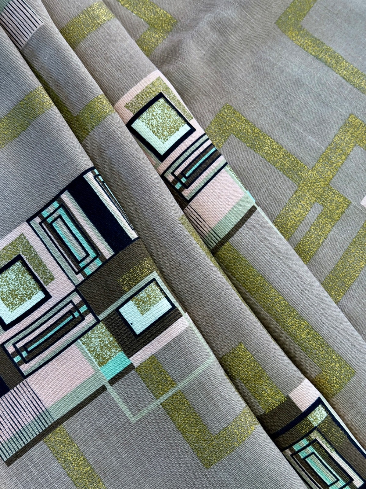 MOHAIR 1950’s MIMO Miami Beach Geometric Mid Century Vintage Barkcloth Fabric