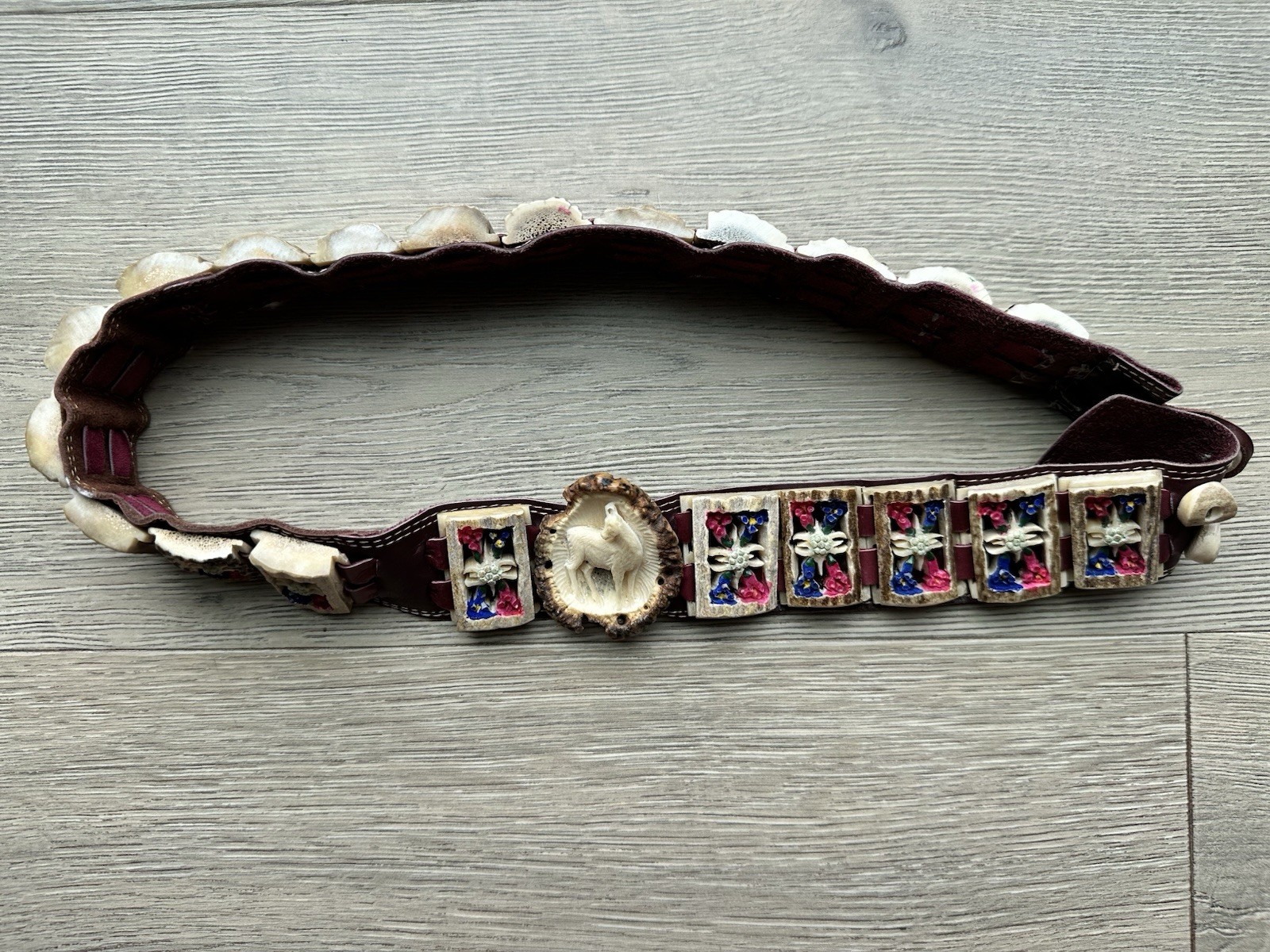 Vintage Carved STAG Horn ANTLER EDELWIESS Flowers Belt With Deer Buckle