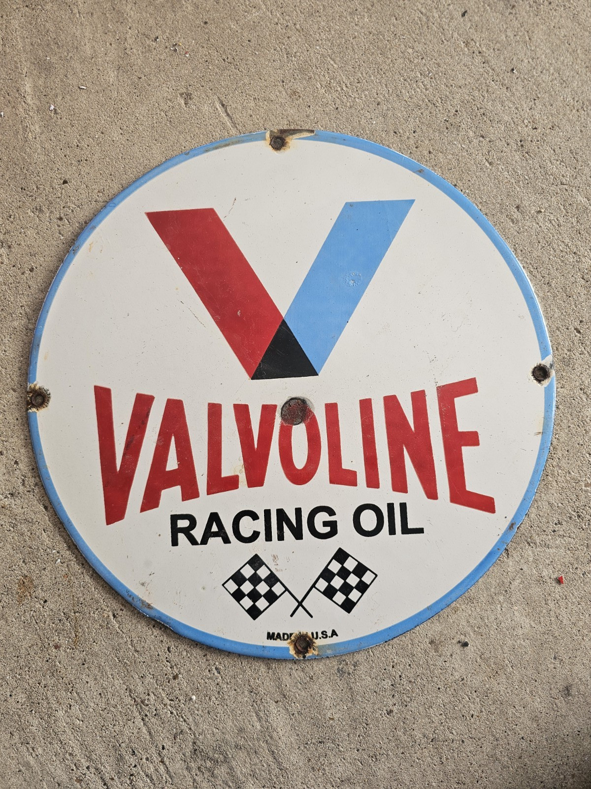 OLD VINTAGE 1950'S VALVOLINE RACING OIL PORCELAIN GAS PUMP 12