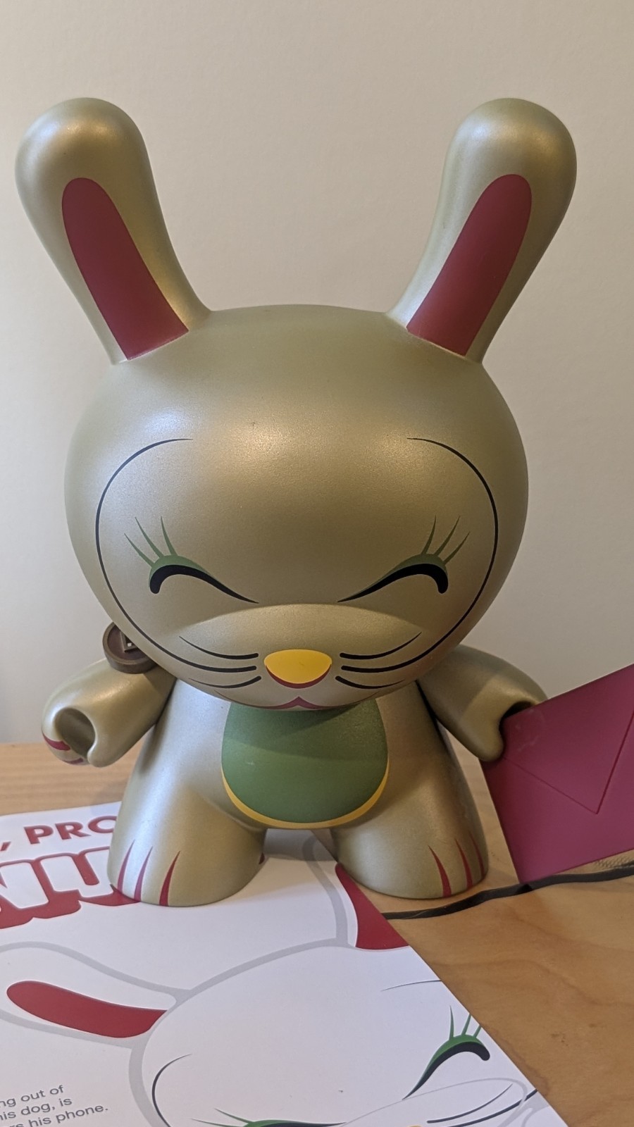 Kidrobot Gold Lucky Fortune Cat 8\