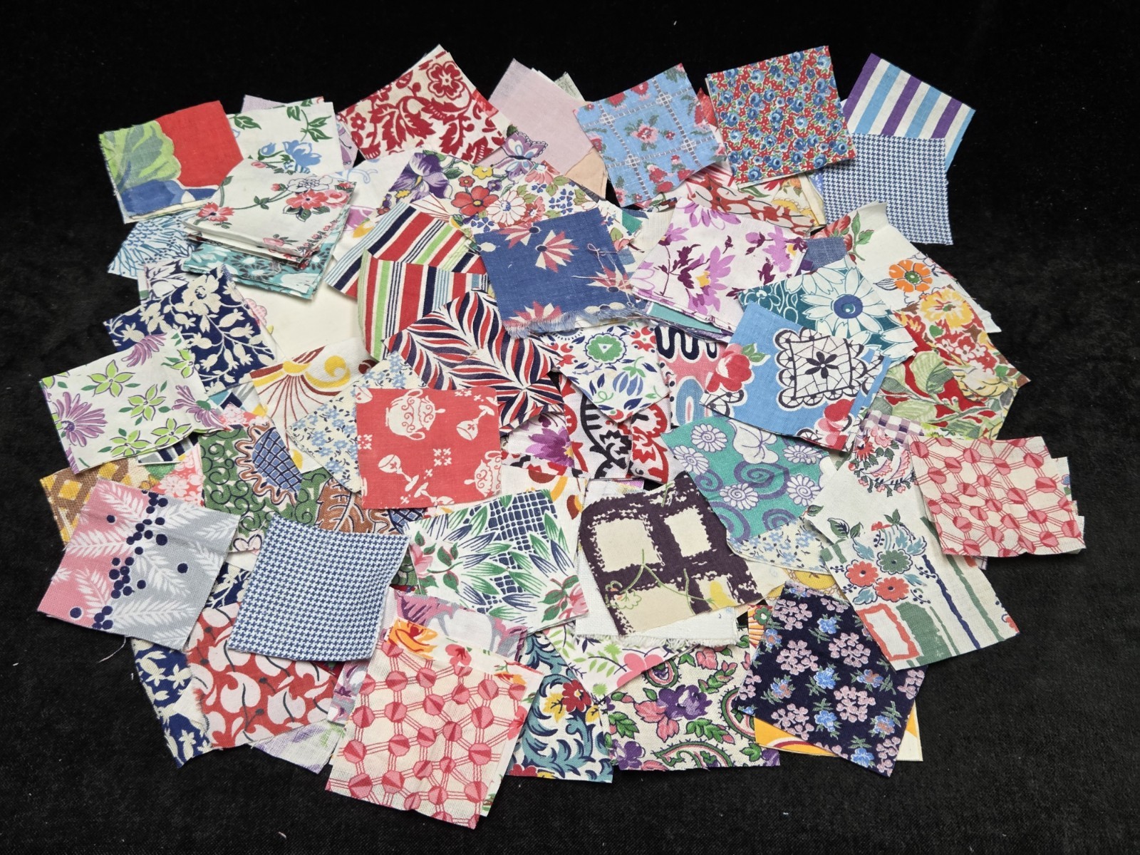 BEST 200 Vintage Feedsack Fabric Quilt Squares Flour Sack Material 40s Mixed LOT