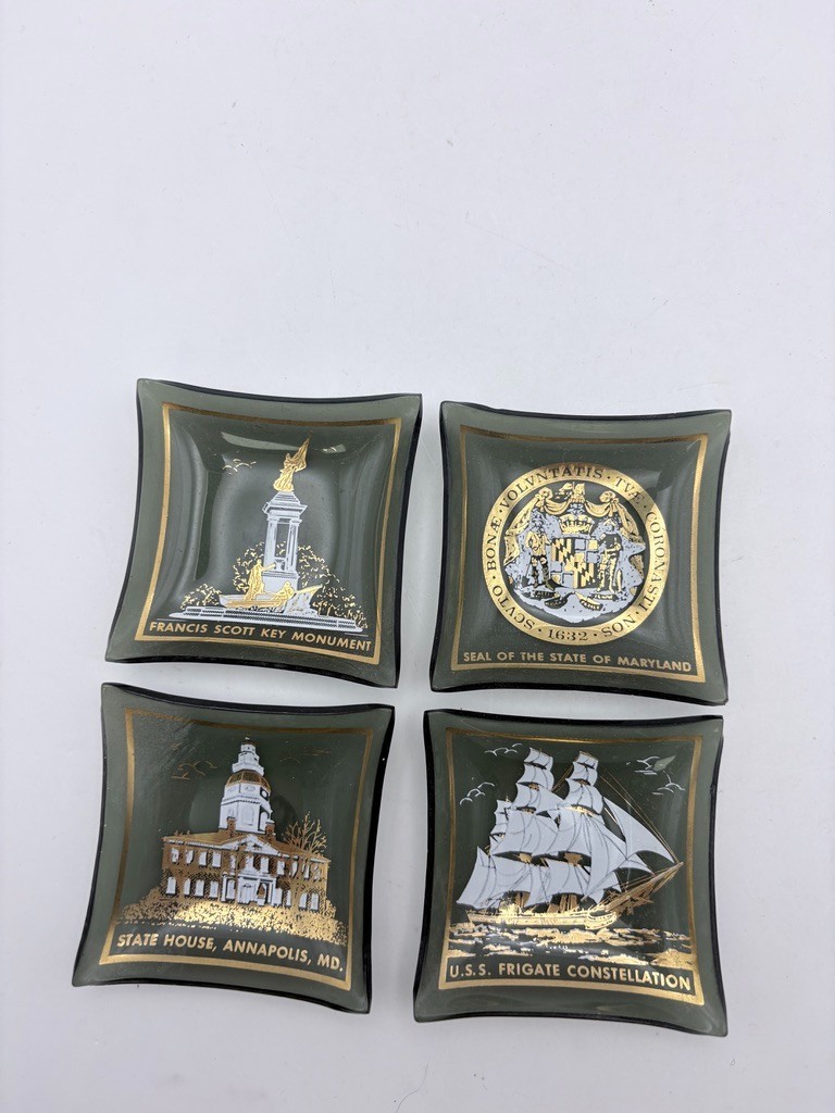Vtg Set of 4, Houze Art Smoked Bent Glass Trays; Maryland Landmarks 2.5\