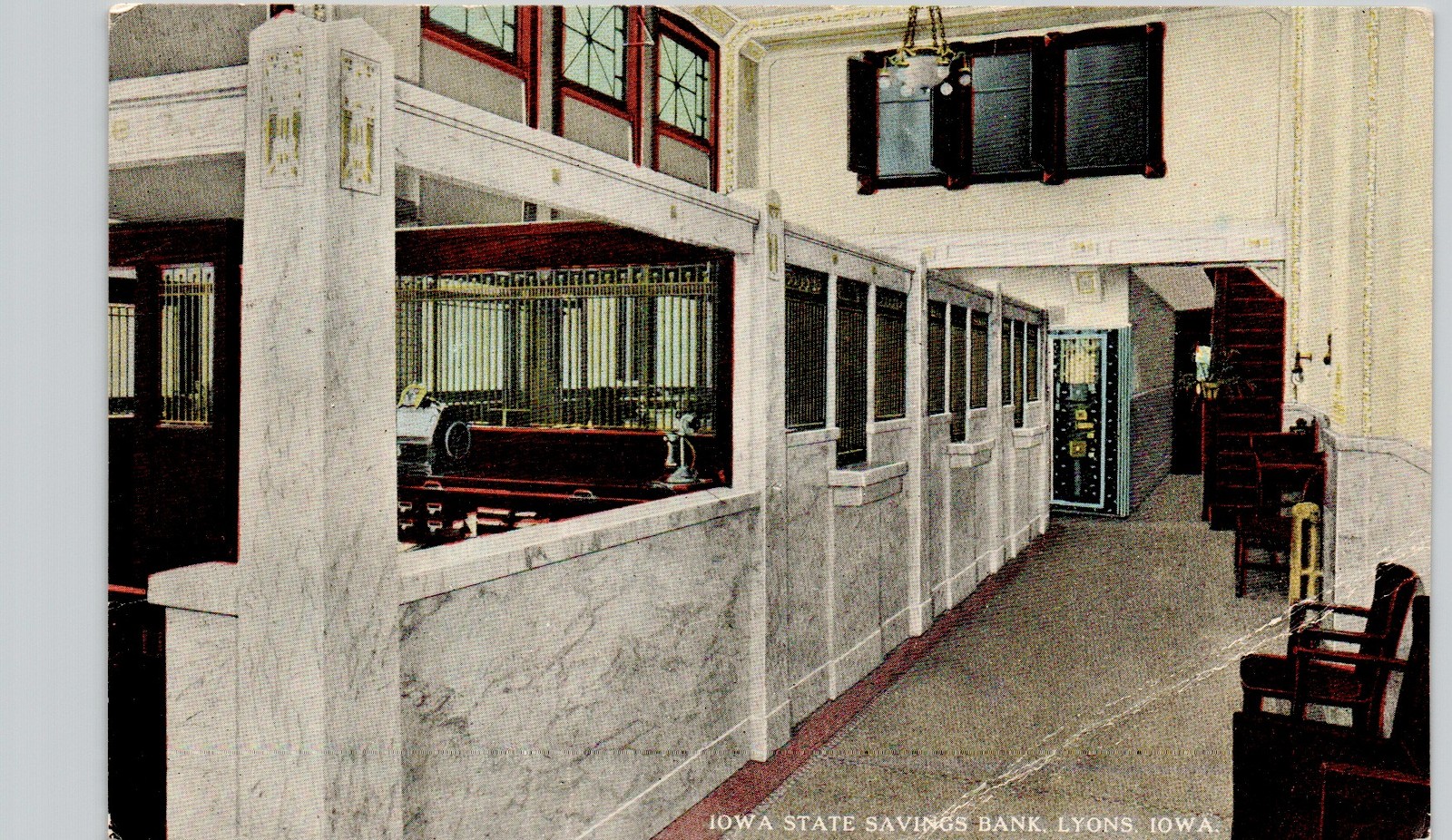 IOWA STATE SAVINGS BANK lyons (CLINTON) ia c1910 postcard (CREASE) iowa