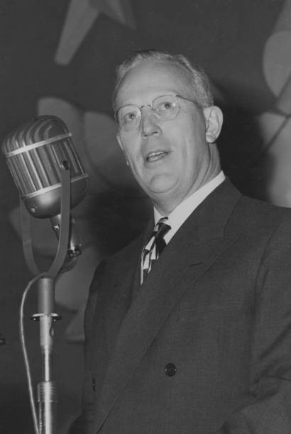 Governor of California Earl Warren making a speech circa 1948 Old Photo
