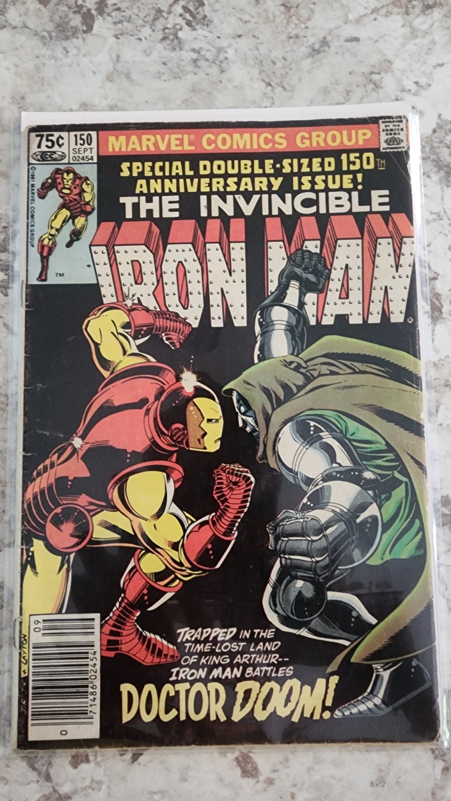 Iron Man #150 Newsstand - Iconic Iron Man Doctor Doom cover - Marvel 1981