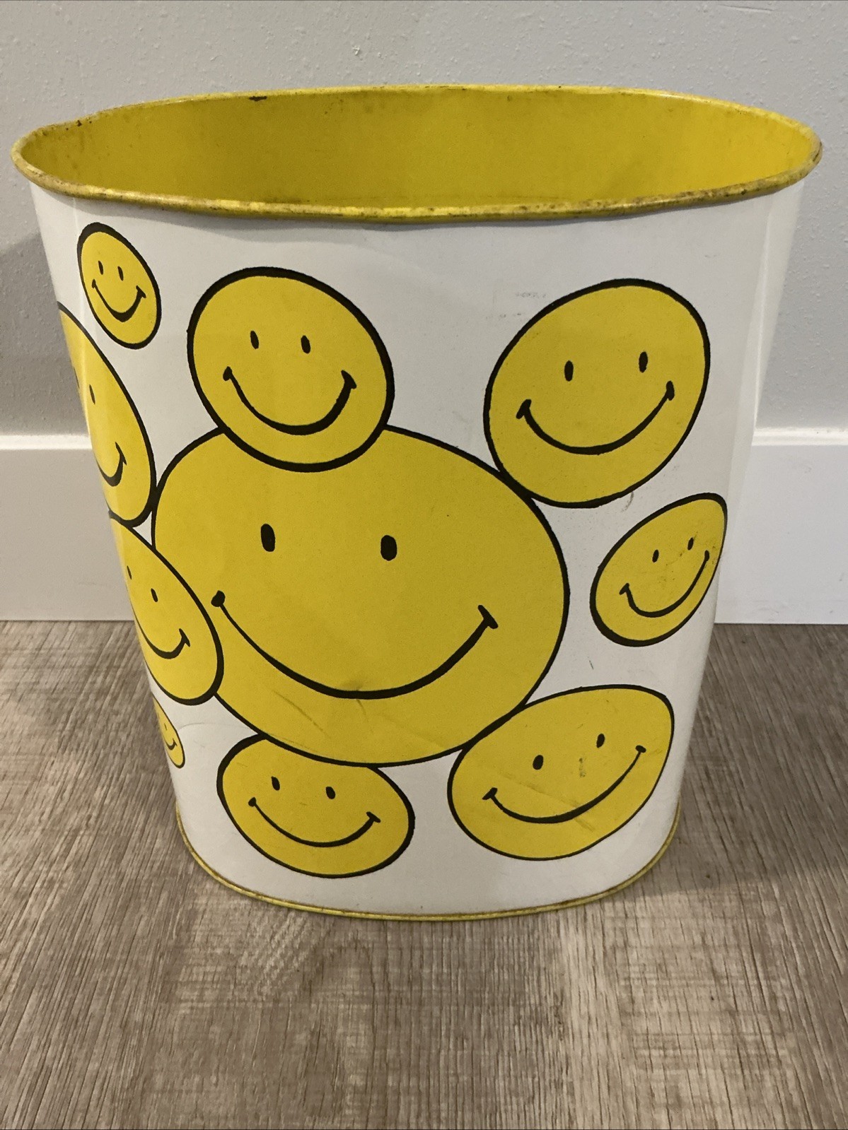 1970’s Vintage Cheinco Yellow Smiley Face Metal Wastebasket Trash Can
