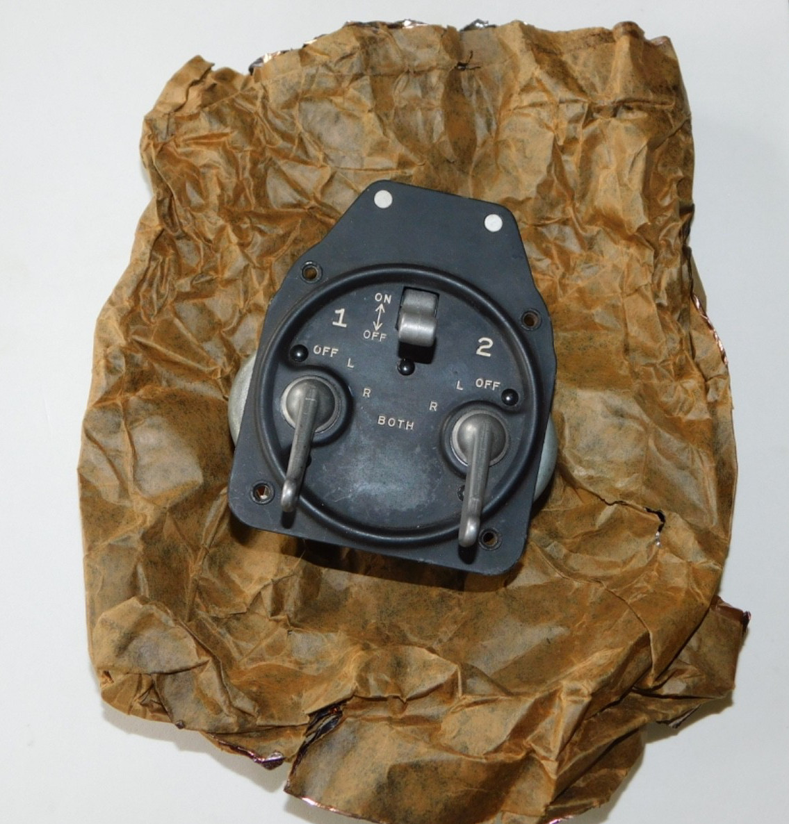 RARE B-29 Super Fortress Magneto Control Switch, Type AC B5  NOS