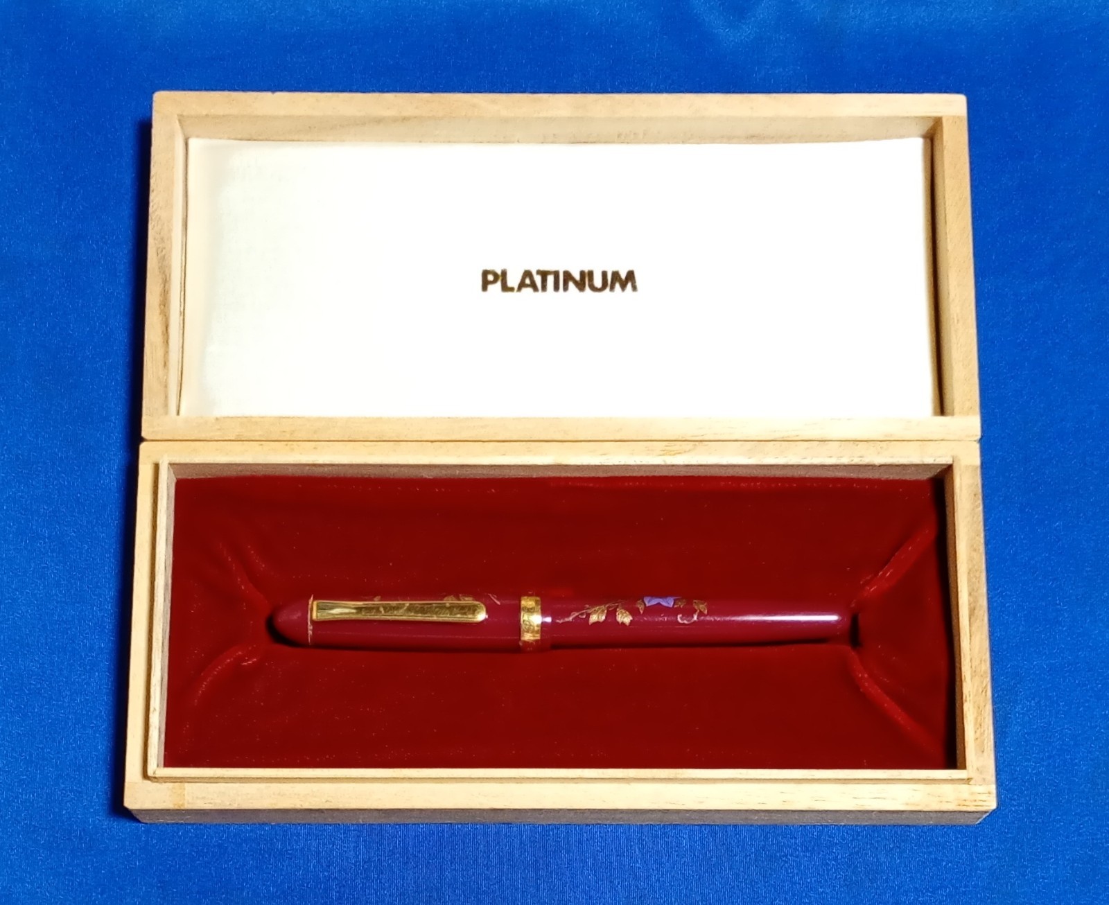 Platinum 3776 Maki-e fountain pen