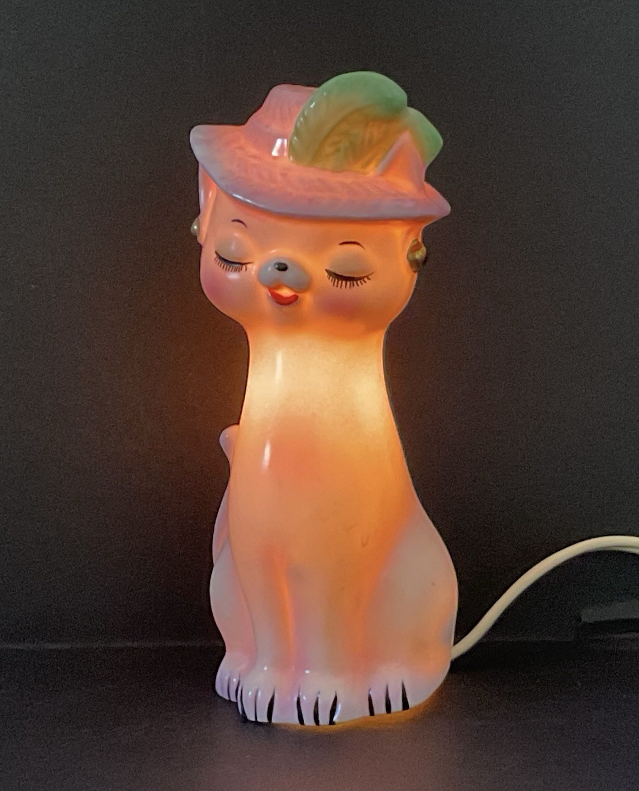 Sweetest Vintage I W Rice Classy Miss Kitty Cat Lamp  Works Great