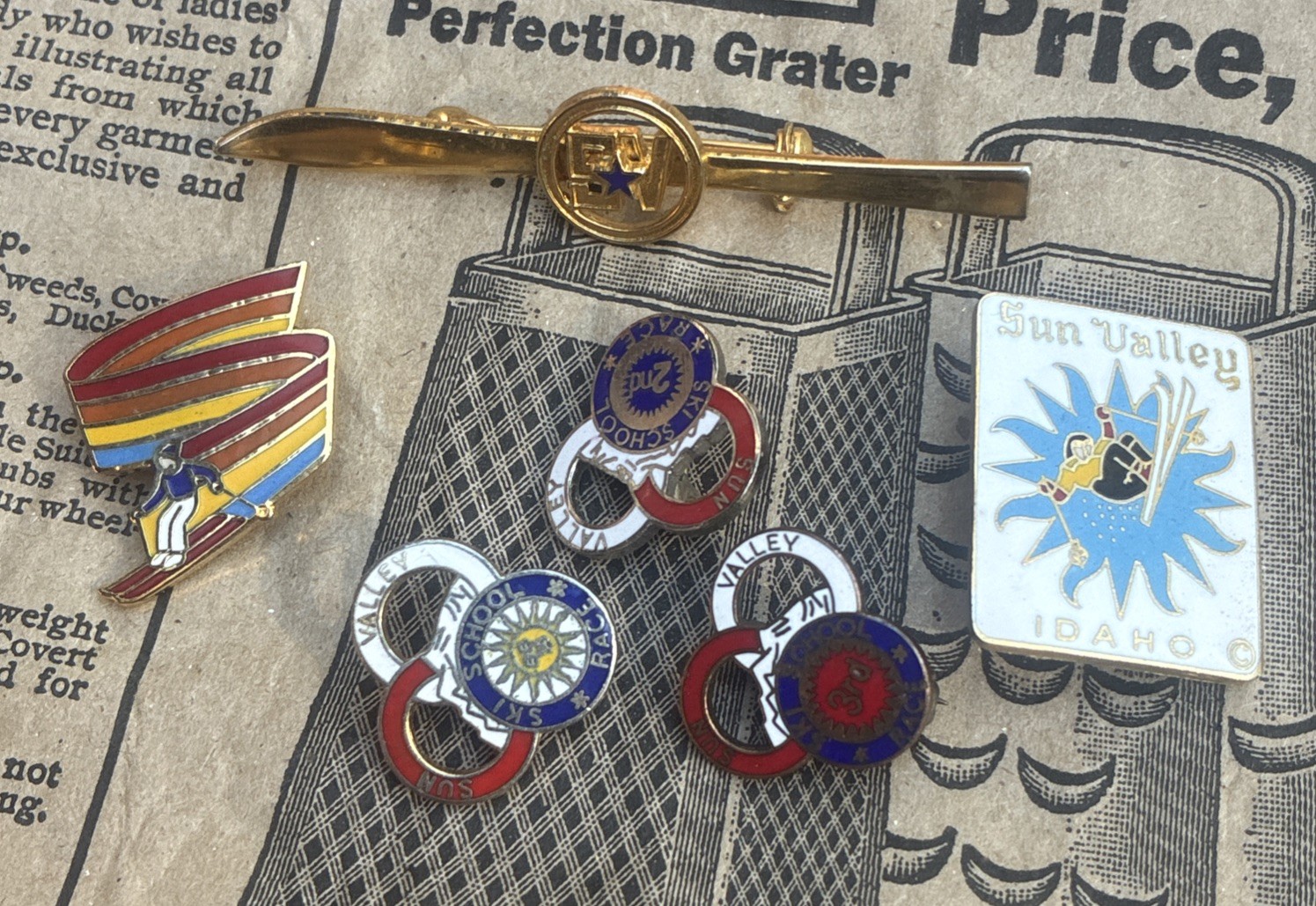 6x rarer Sun Valley ski resort pins school race idaho snowboard tahoe gold