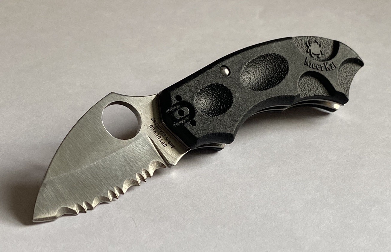 Spyderco Knife - MEERKAT - Phantom-Lock Serrated Blade C64JSBK