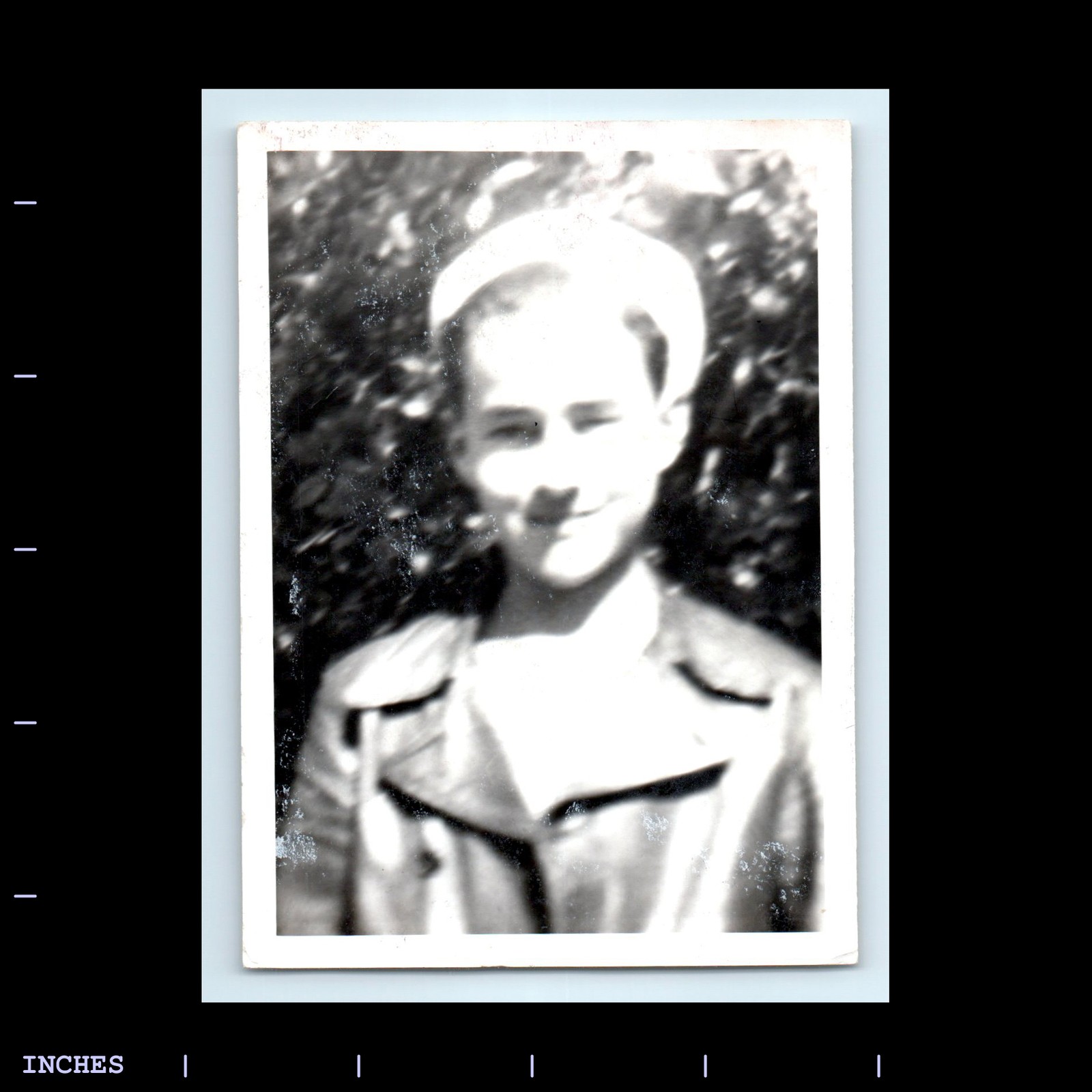 Old Vintage Photo CLOSE-UP OF MAN SOLO CANDID PORTRAIT