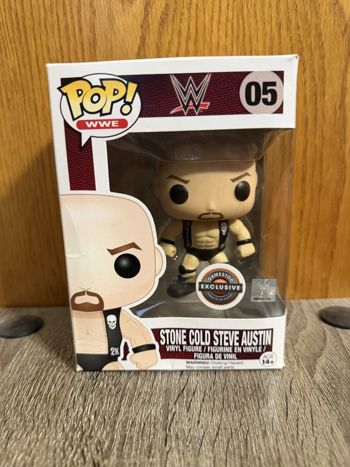 Funko Pop WWE: Stone Cold Steve Austin #05 GameStop Exclusive *DAMAGED*