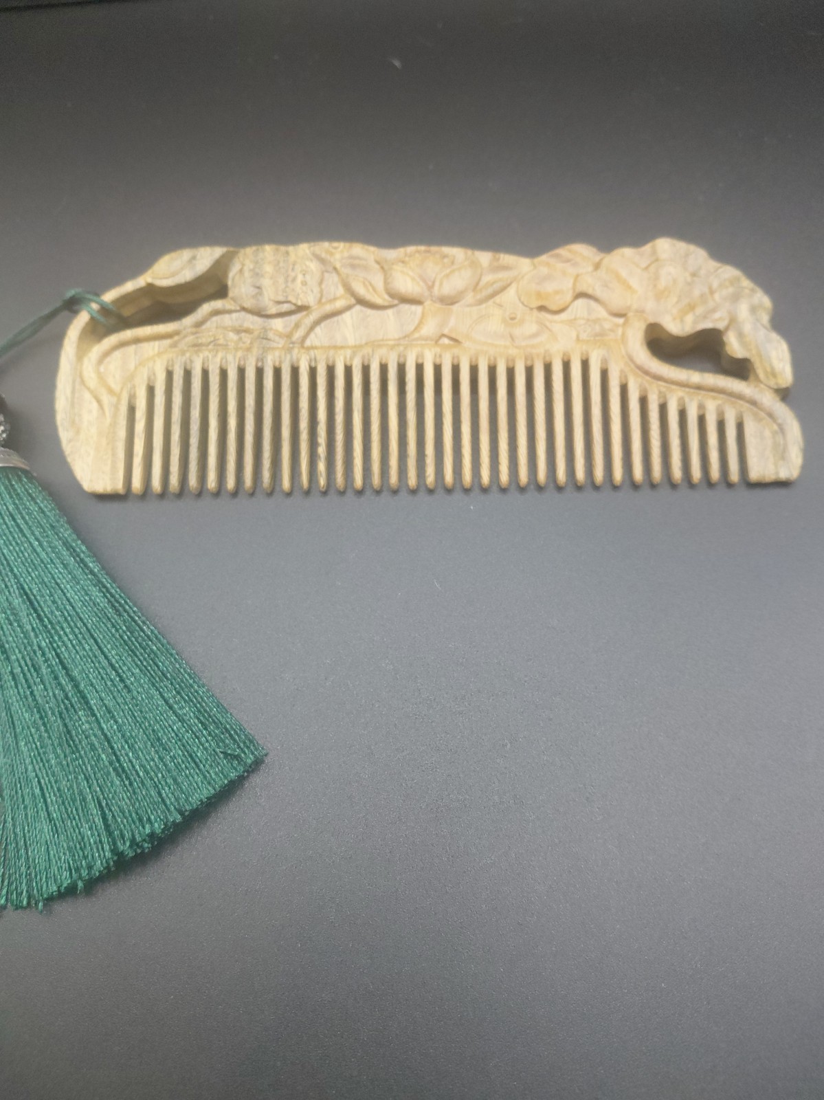 Beautiful Antique Carved Green Sandalwood Comb Double Sided  Massage + Bag & Box