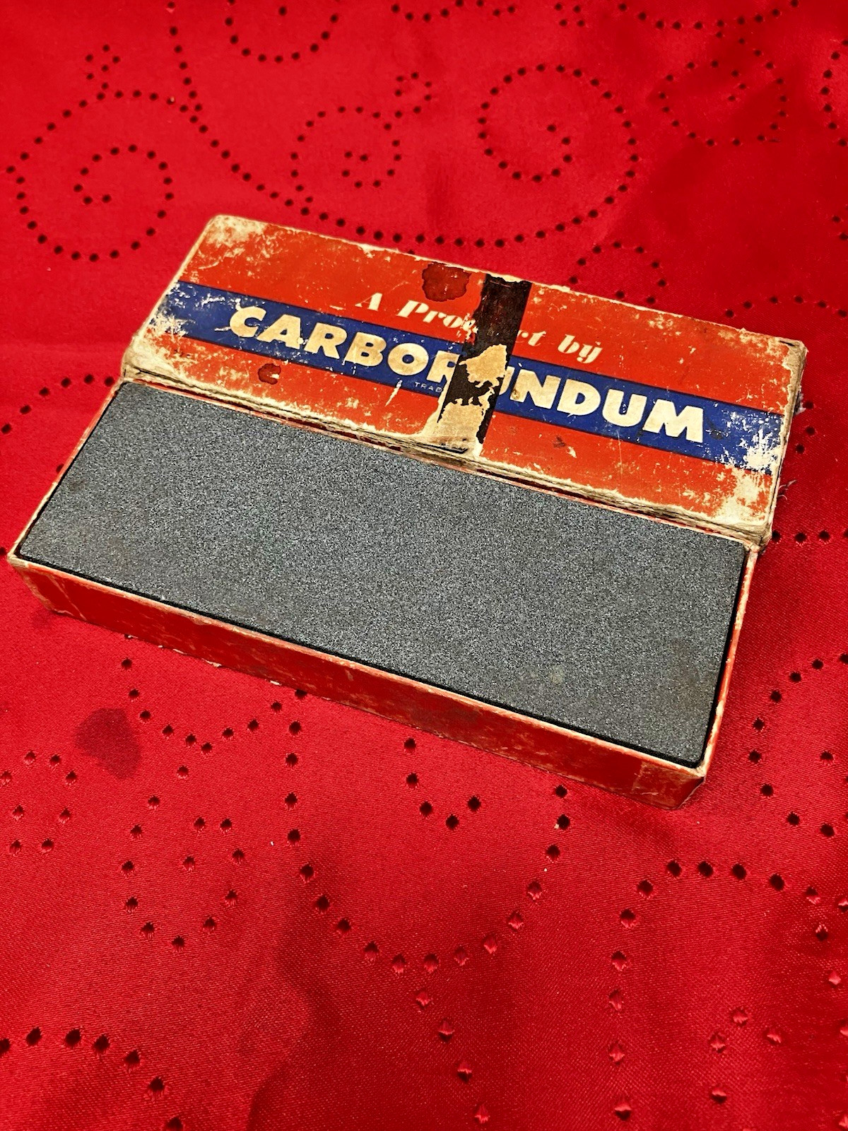 VINTAGE CARBORUNDUM SHARPENING STONE NIAGARA FALLS USA