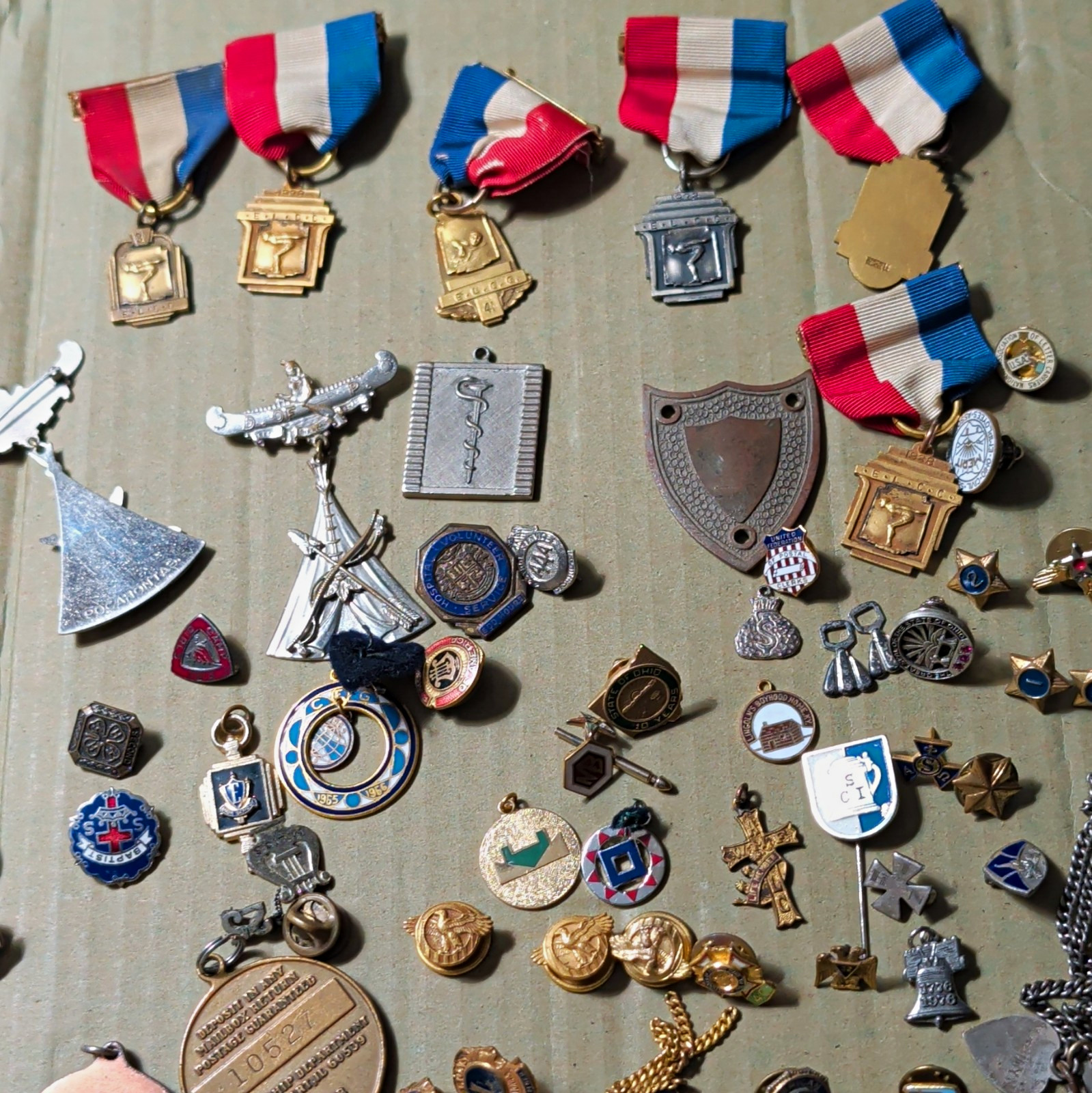 Vintage Medals,Pins,Awards, Fraternal, Clubs,61 Pieces Total.