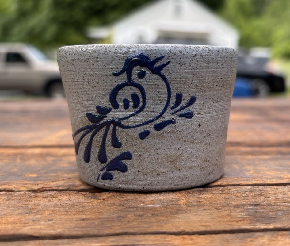 VTG Rockdale Union Stoneware Mini Crock Cobalt Bird