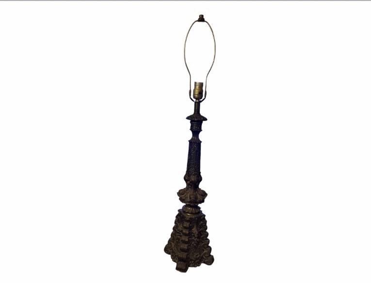 Vintage ~ 1950s ~ Ornate Cast Metal Table Lamp~ Dark Heavy Metal ~ Claw Feet