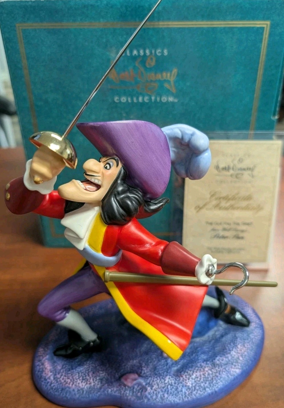 Disney WDCC Captain Hook Villian Peter Pan Ive Got You This Time CiB With COA 