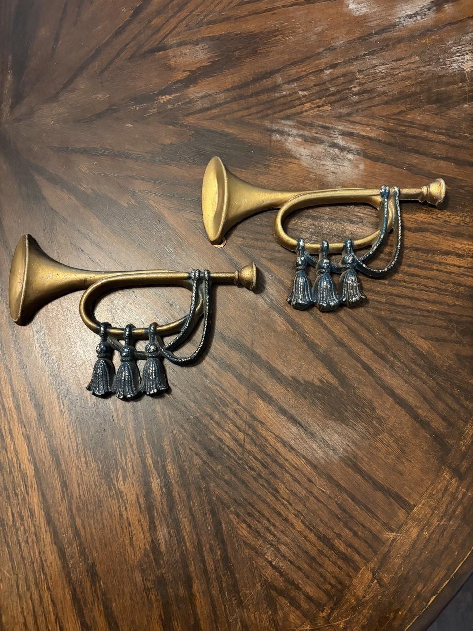 Vintage Sexton USA Bugle Wall Plaques – Matching Pair – 1960s/70s Cast Metal