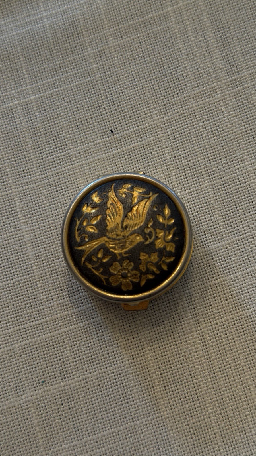 Vintage Spanish Damascene Pill Or Trinket Box Hand Inlaid Gold Bird Toledo Spain