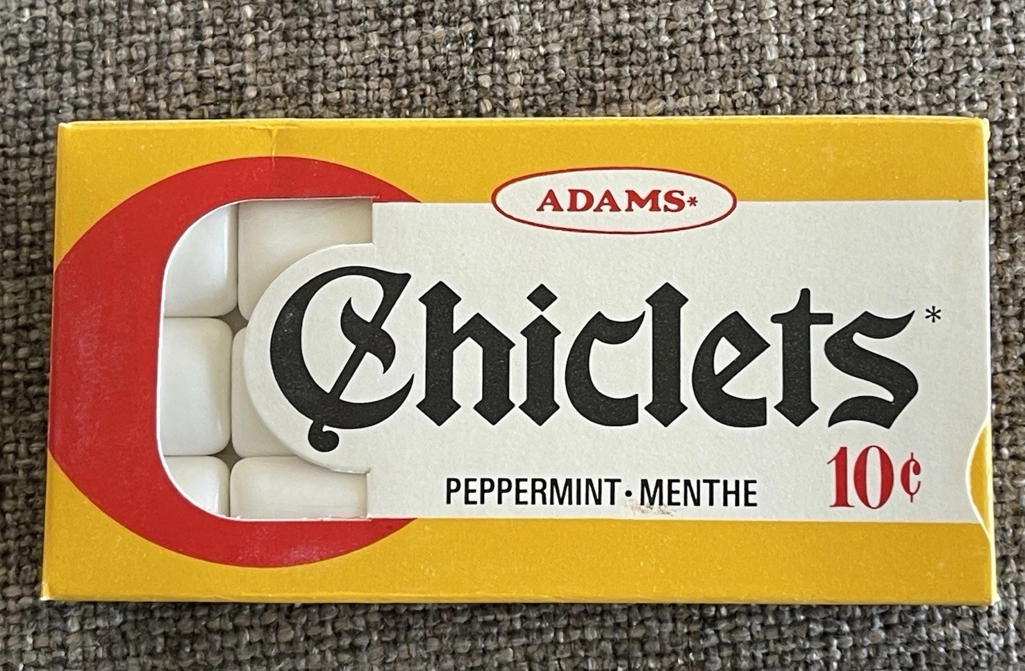 Vintage 1970’s CHICLETS PEPPERMINT flavor  Unopened  NOS  From Canada