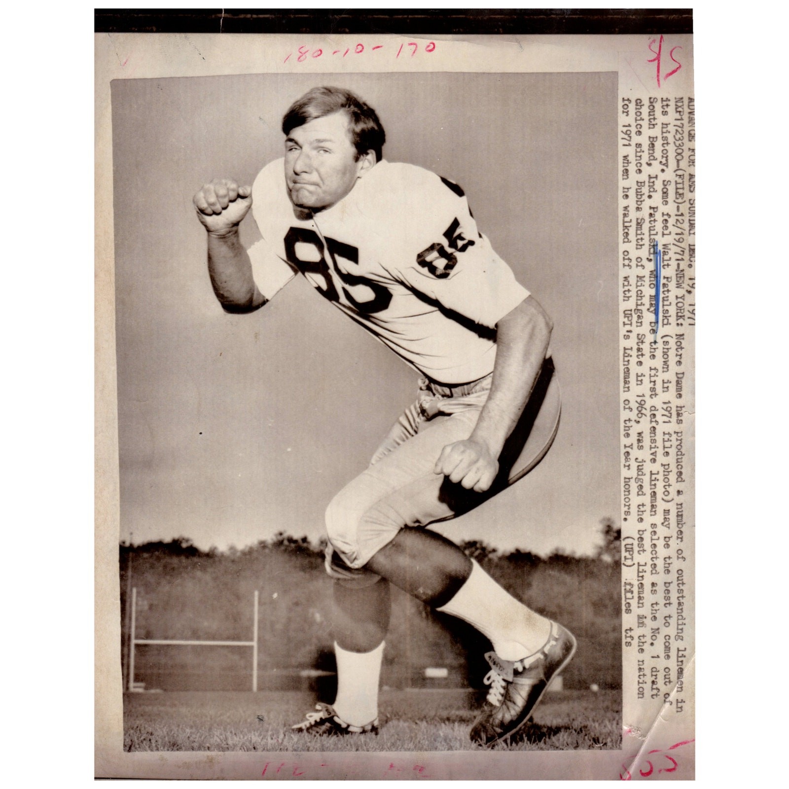 1971 Press Photo Football Notre Dame Defensive Lineman Walt Patulski 8x10