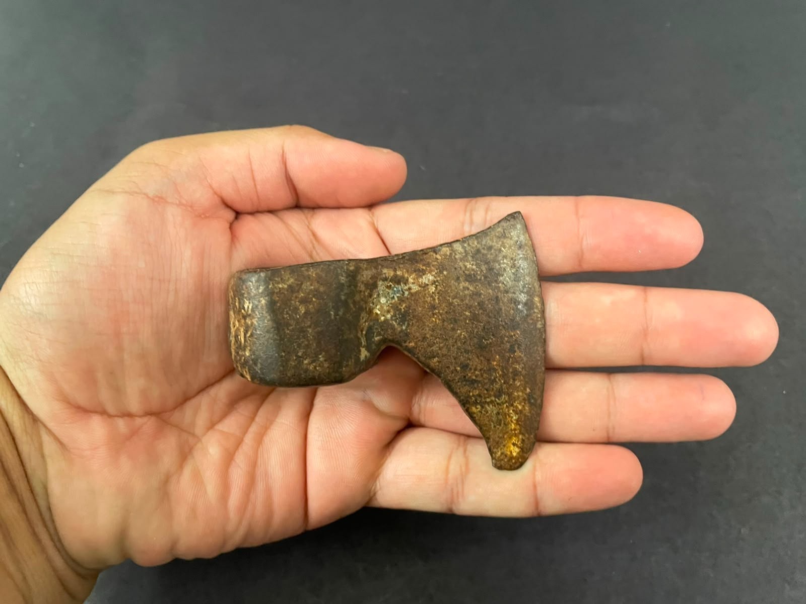 Old Vintage Hand Forged Rustic Iron Axe Hatchet / Axe Head Wood Cutter Tool PM25