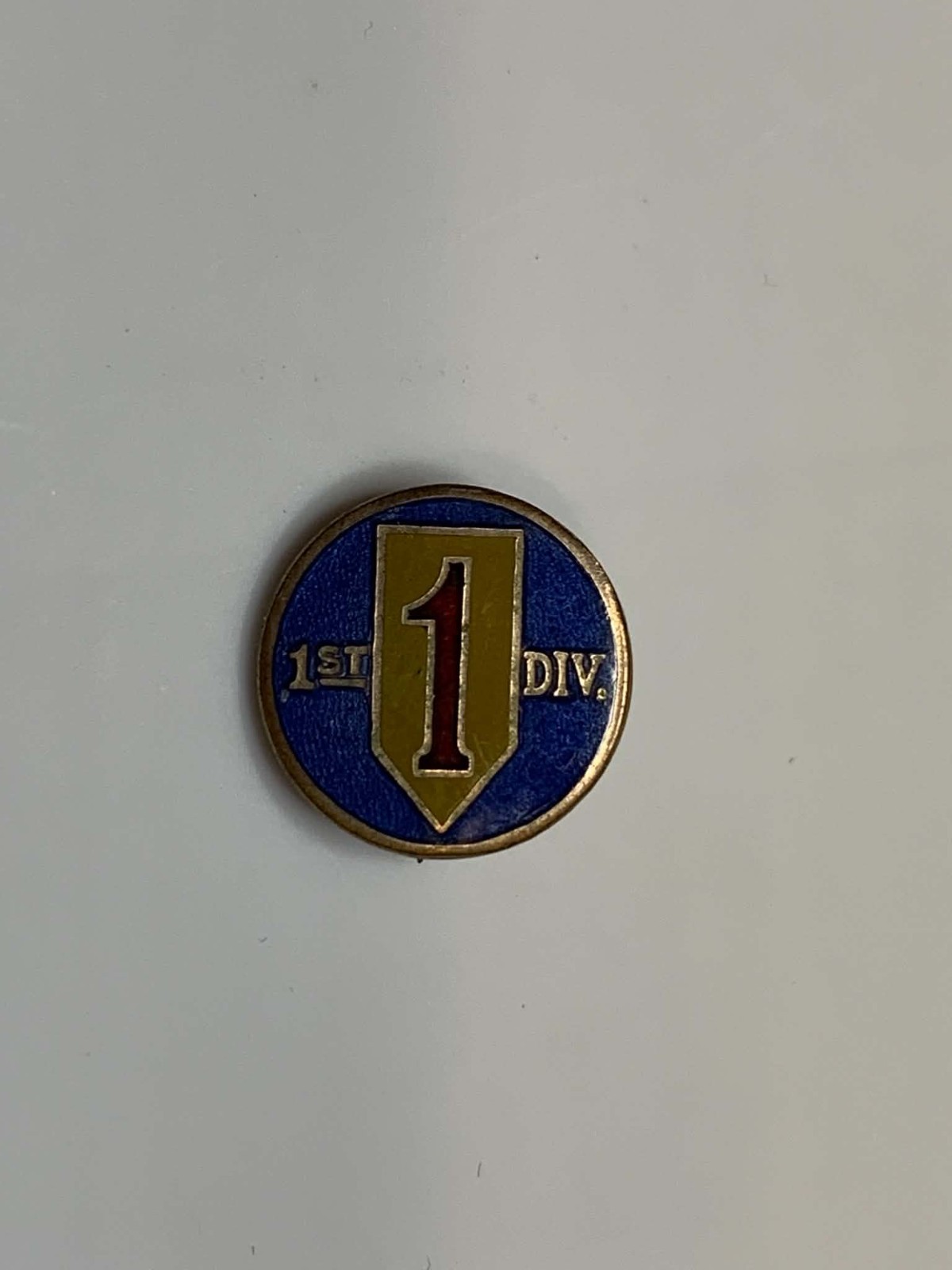 Original WW1 US Army 1st Division Veteran's Pin