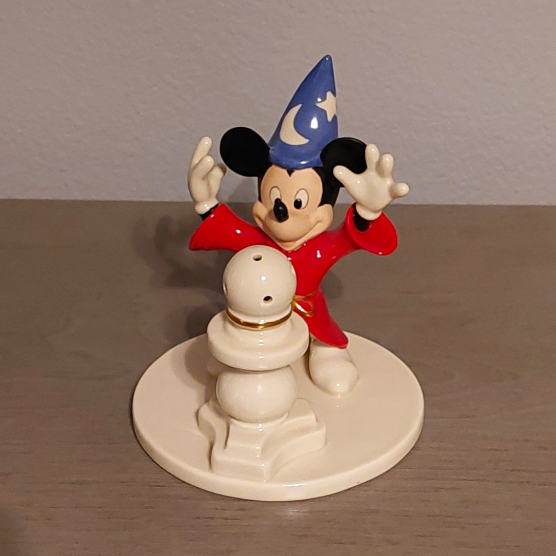 Lenox Walt Disney Mickey Sorcerer Lighted Crystal Ball Sculpture Figurine 5.5