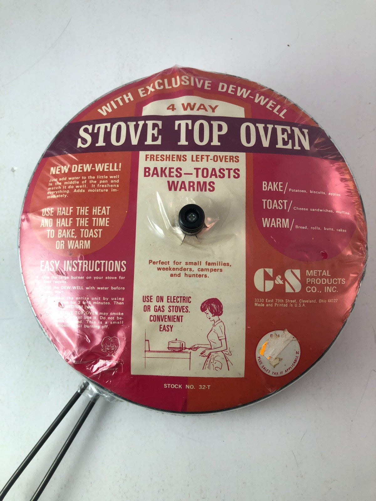 Vintage Stove Top Oven Stock No 32-T With Dew Well Aluminum Sealed