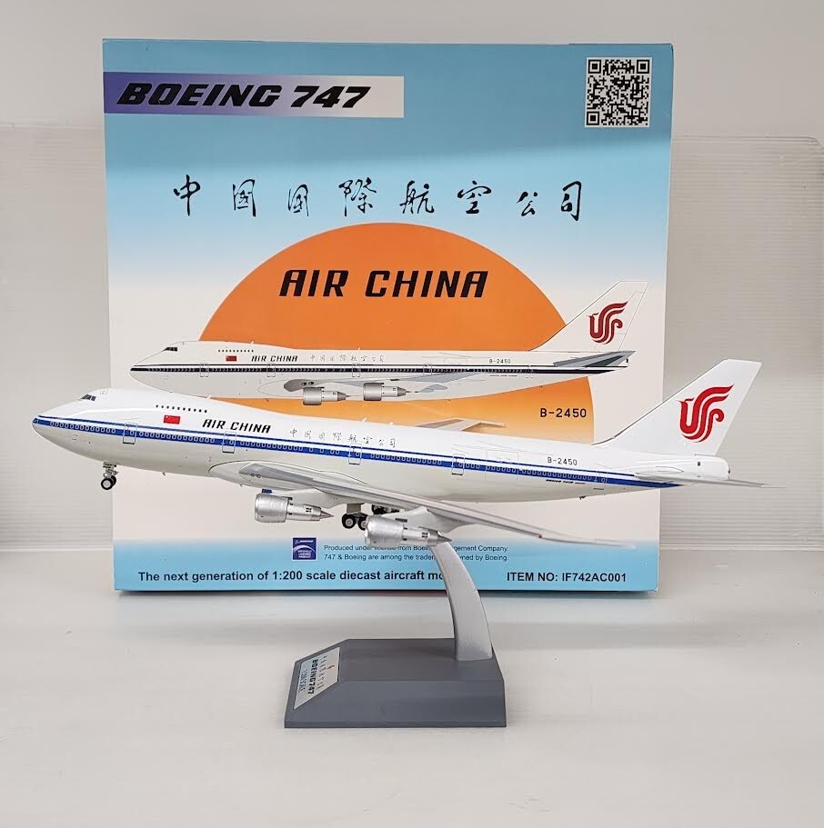 InFlight200 Boeing 747-200 Air China B-2450 (with stand) Ref: IF742AC001