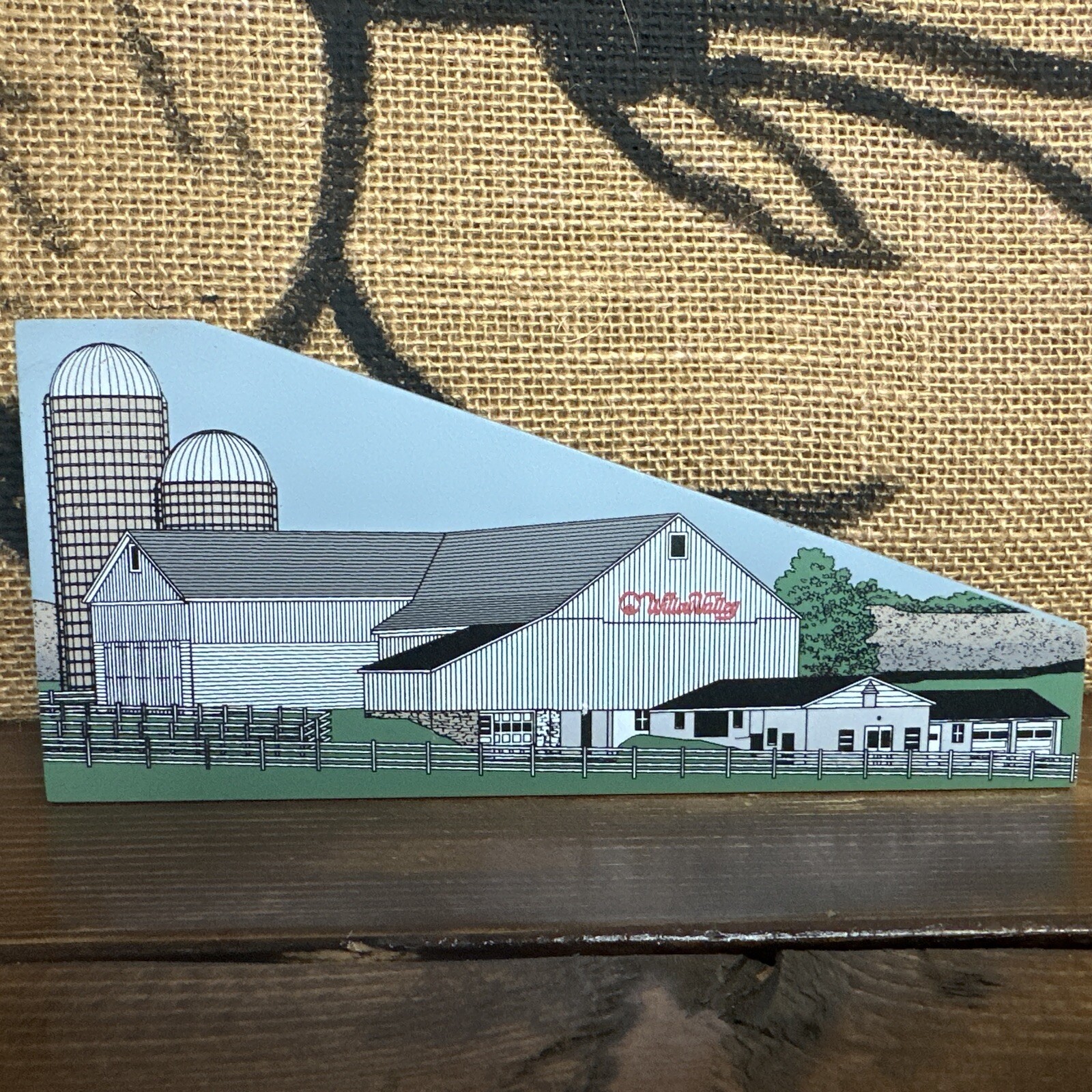 The Willow Valley Farm 1998 Wooden Collectible Lancaster PA #3 Series