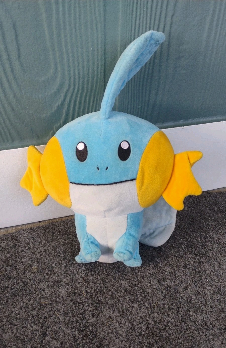 2014 Pokemon Center Mudkip Plush Stuffed Animal Nintendo *Flawed