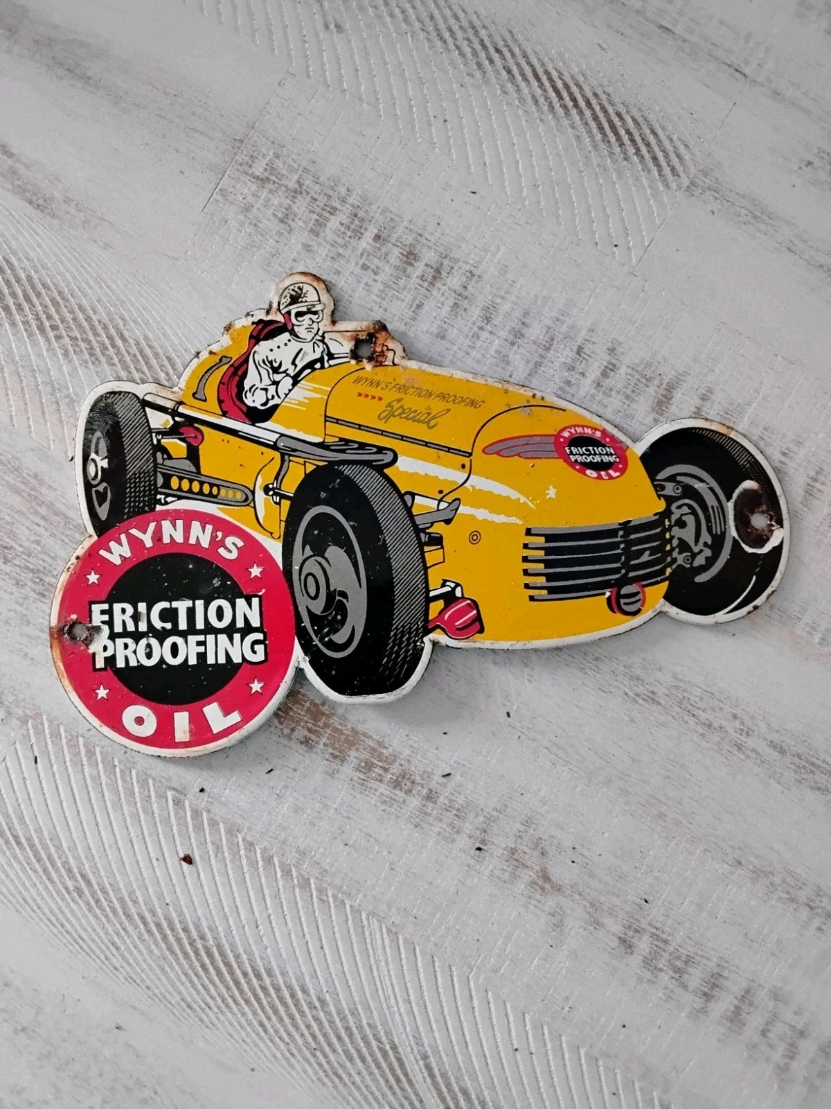 ORIGINAL VINTAGE WYNNS FORMULA 1 RACING OIL PORCELAIN SIGN SIZE 10