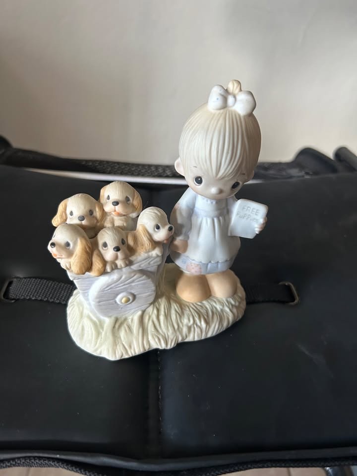 1977 Precious Moments 
