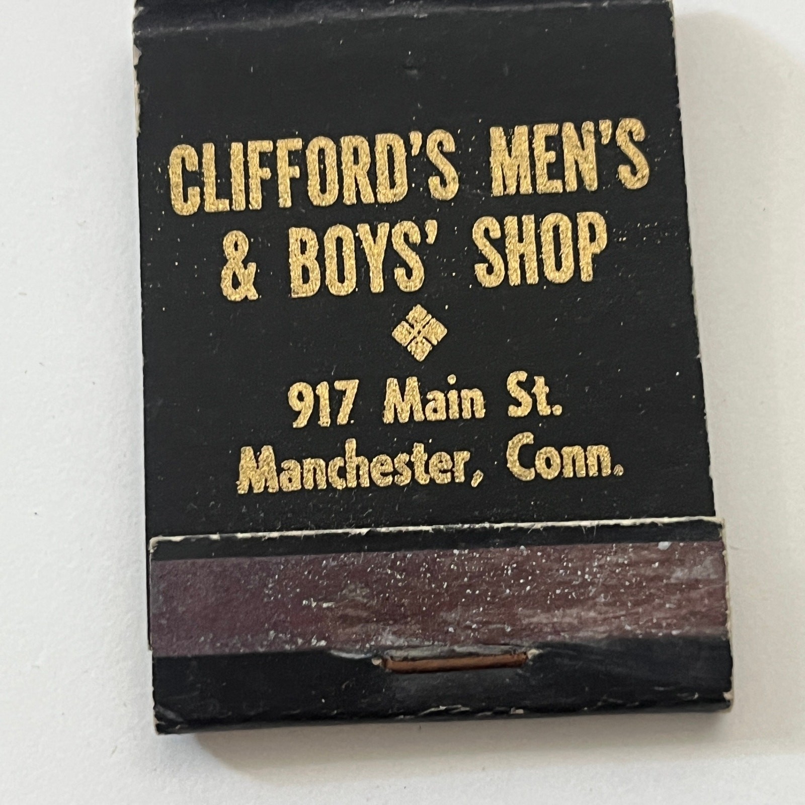 Clifford\'s Men\'s & Boys Shop Manchester CT Vintage Matchbook Cover TB6-MB1-5